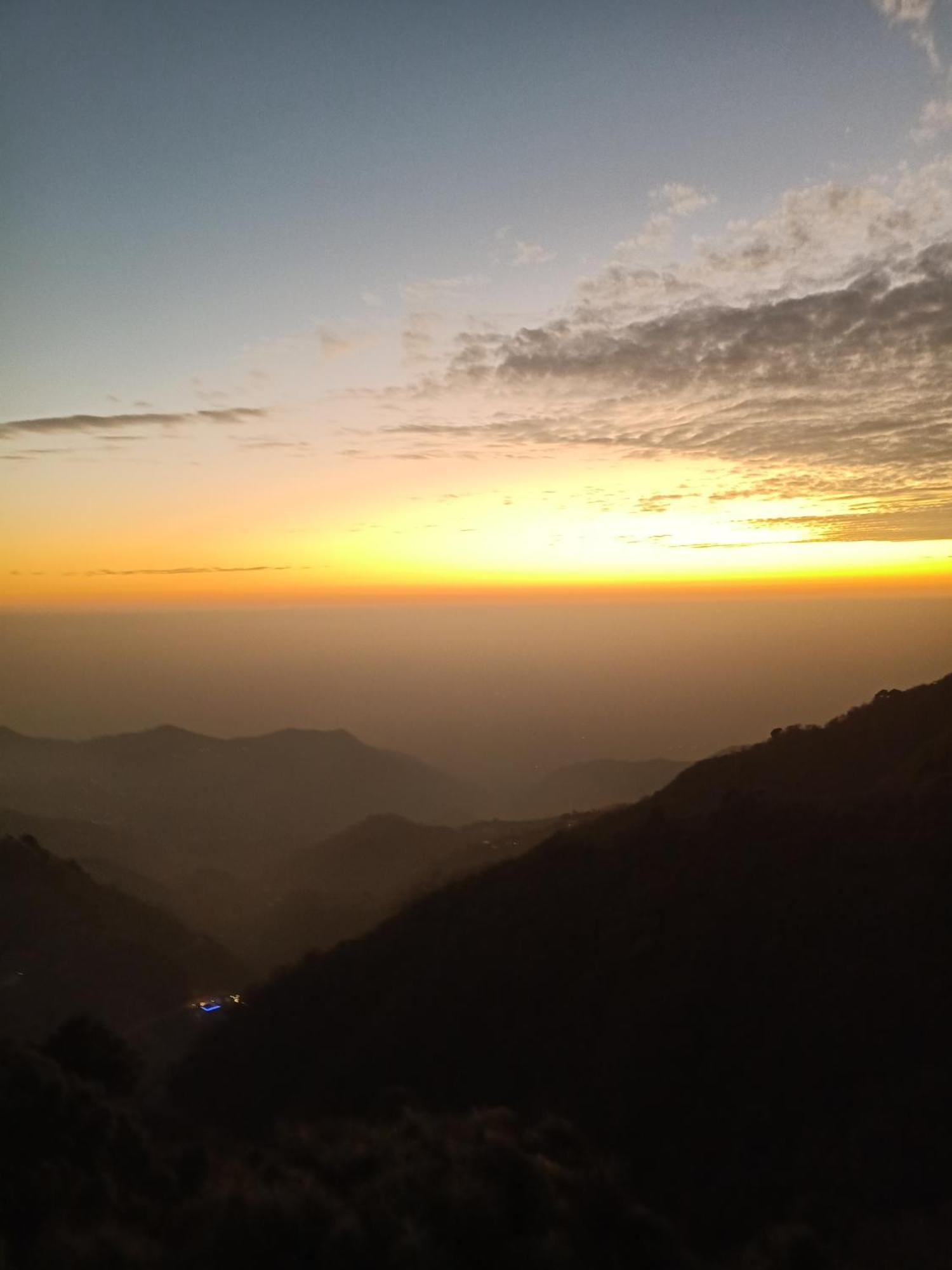 Humble Stay Villa Kasauli Bagian luar foto
